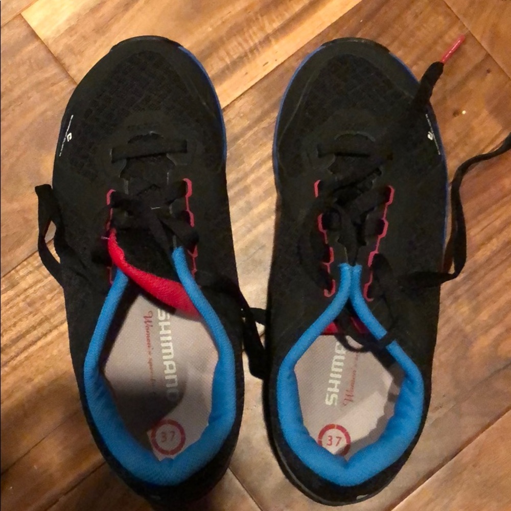 Women’s Shiamno Cycling shoes, like new